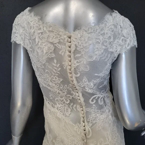 NWT~$1999~ELLA ROSA~SZ 4/6~IVORY OYSTER LACE FIT & FLARE WEDDING DRESS GOWN